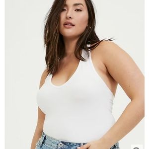 White foxy halter top 3x torrid